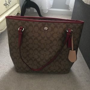 Coach leather medium size tote